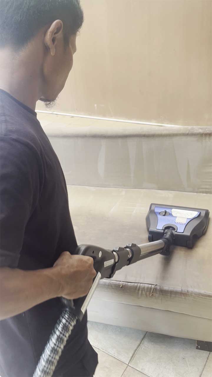 Untitled-1_0034_vlcsnap-2026-01-30-10h23m34s290